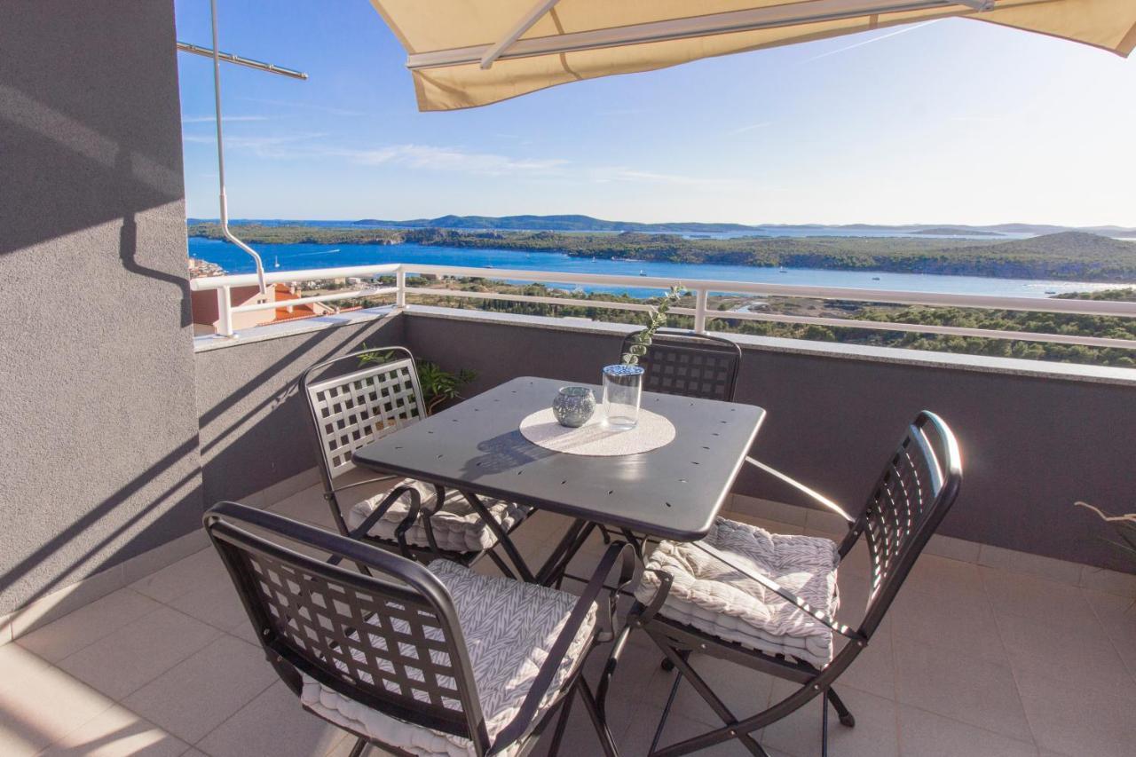 Apartment Sea View Sibenik Luaran gambar